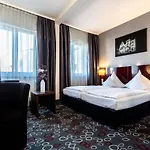 Altstadthotel Hotell 3*