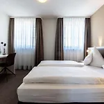 Hotell Altstadthotel 3*