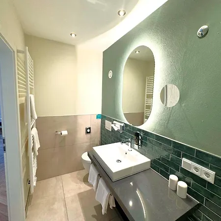 فندق Altstadthotel 3*