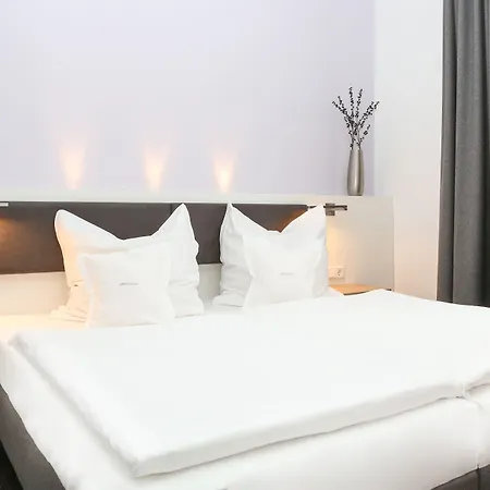 Altstadthotel 3*
