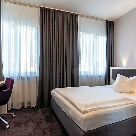 Ξενοδοχείο Altstadthotel 3*