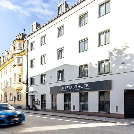 Altstadthotel 3*