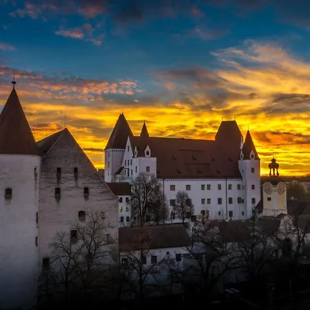 奥斯塔德特特酒店 酒店 3*