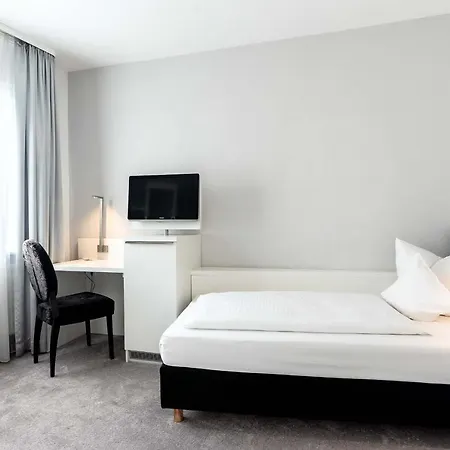 Altstadthotel Szálloda 3*