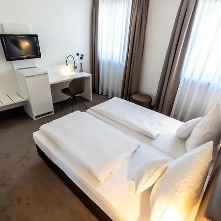 Altstadthotel 3*